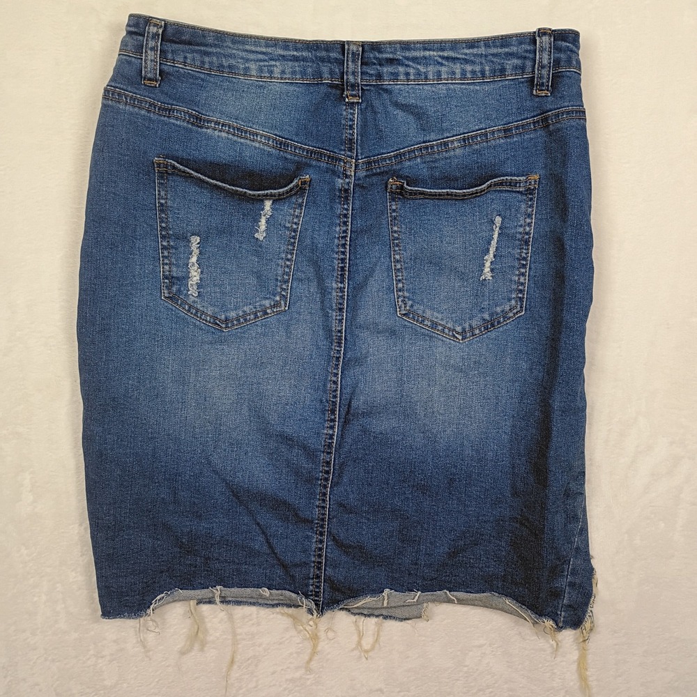 Wax Jean Los Angeles Distressed Denim Mini Skirt Medium Wash Plus Size 1X Skort - Picture 2 of 6